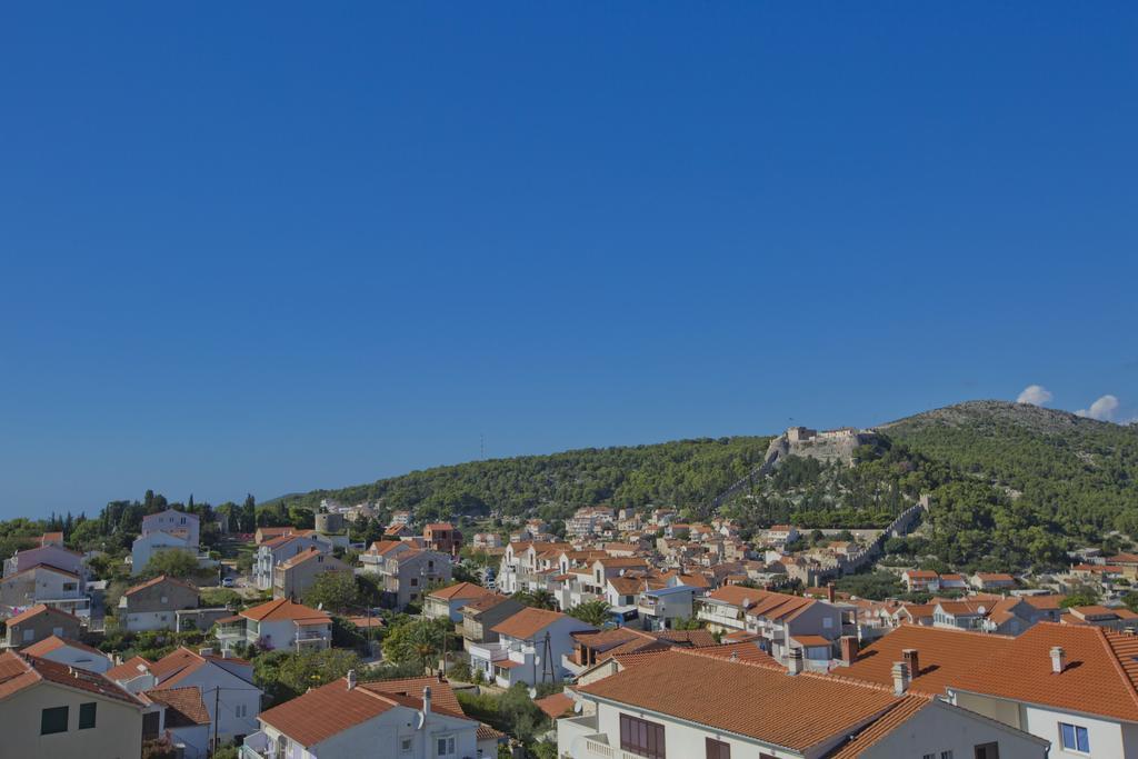 Apartmani Vini Hvar Town Buitenkant foto